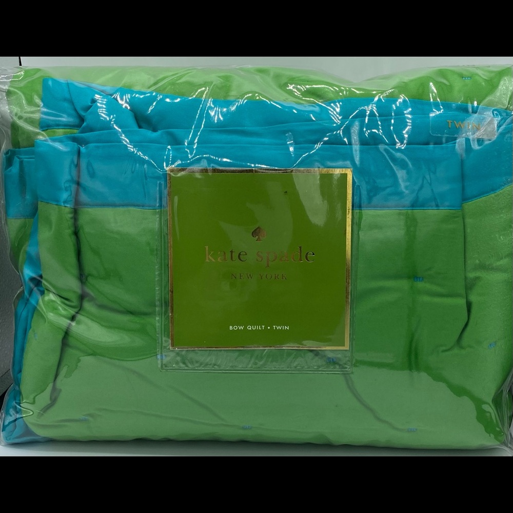 Kate Spade Bow Quilt - Twin